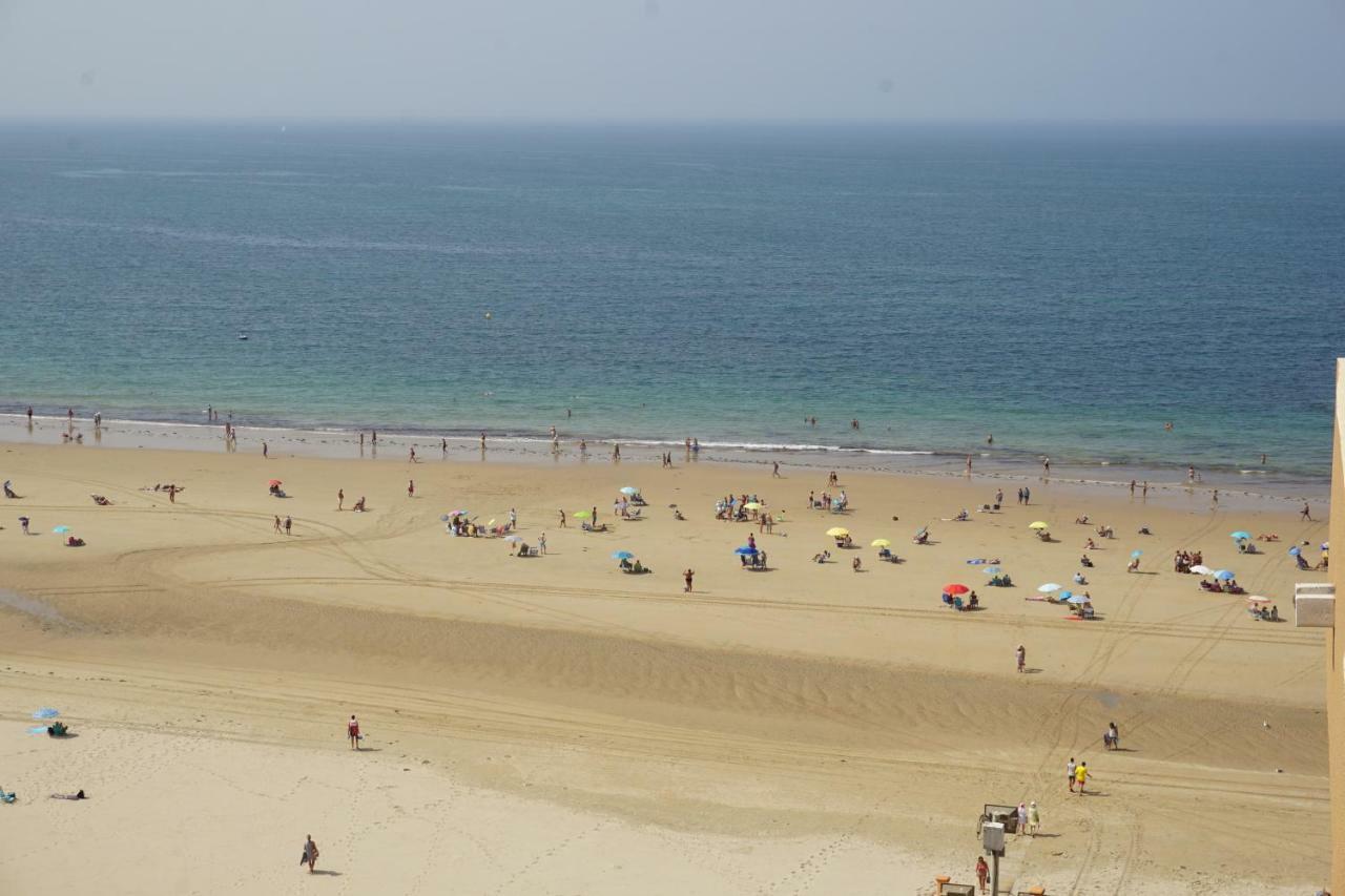 קדיז Apartamento La Mar De Cerca. Terraza Vistas Mar. 1ª Linea Playa מראה חיצוני תמונה