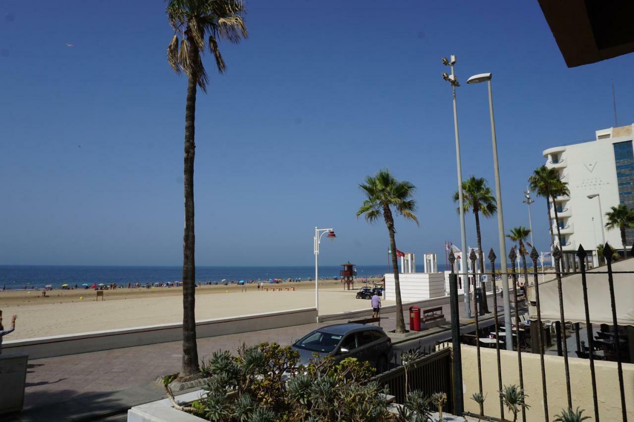 קדיז Apartamento La Mar De Cerca. Terraza Vistas Mar. 1ª Linea Playa מראה חיצוני תמונה